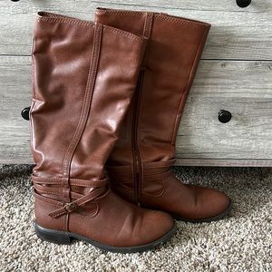 Women’s knee high boots